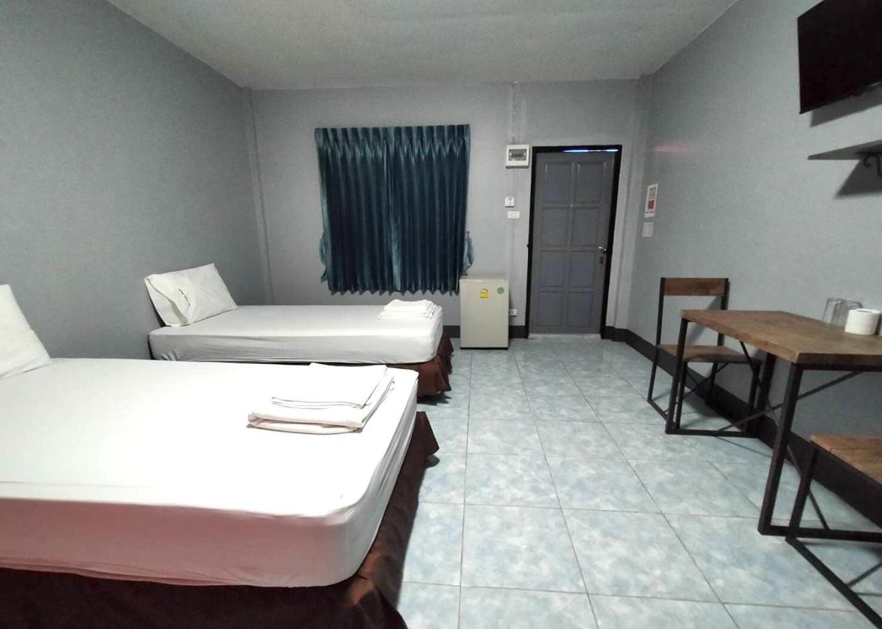 Jirapa Modern Resort Chonburi Exteriör bild