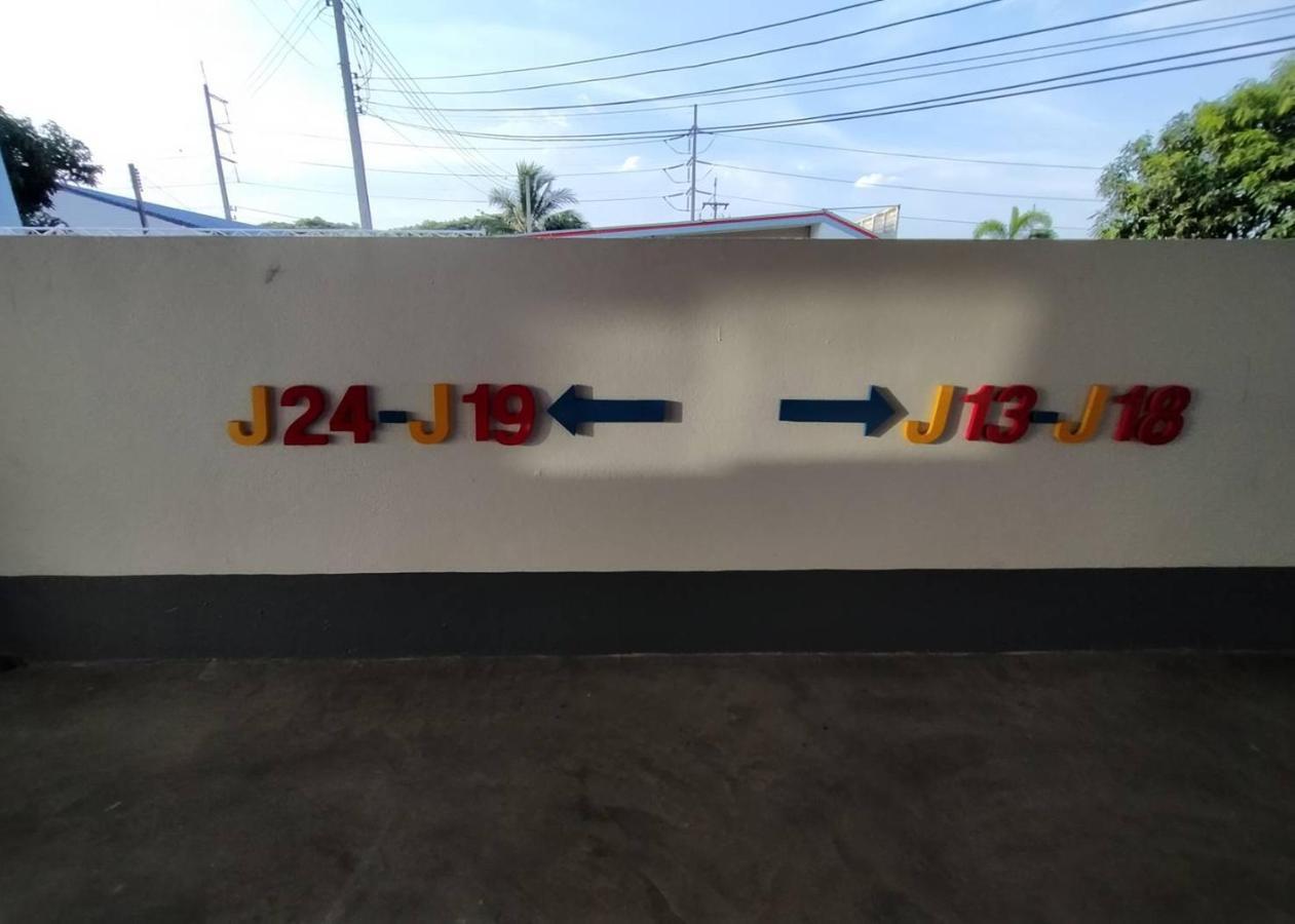Jirapa Modern Resort Chonburi Exteriör bild
